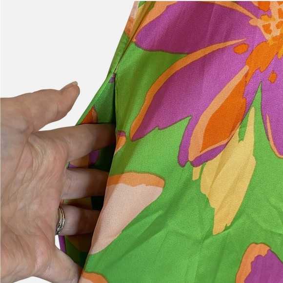 NWT Tropical Floral Halter Maxi Dress Size Med - Picture 4 of 7